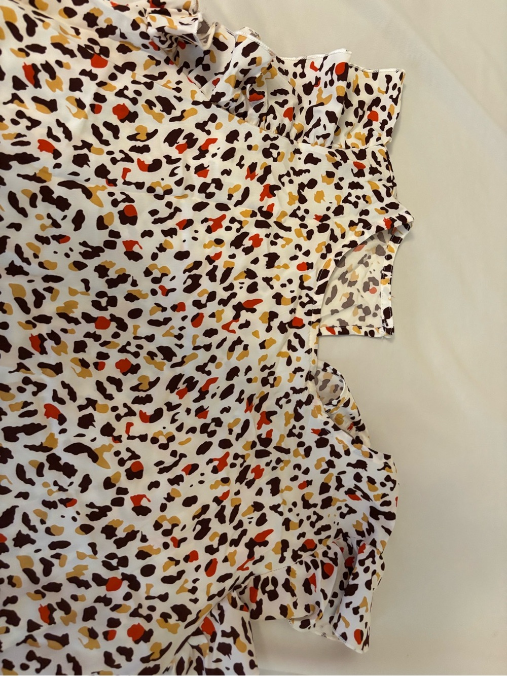 White Ruffled Sleeve Leopard Print dress